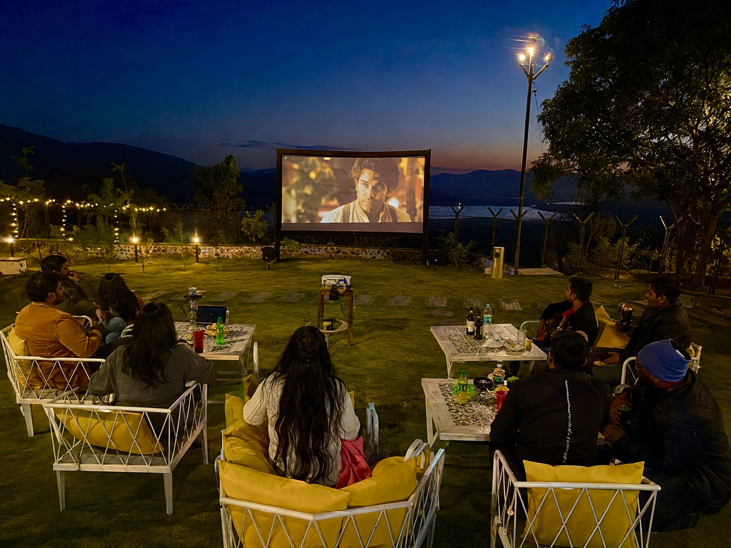 Open sky theatre night screening at Lemon Leaf Resort