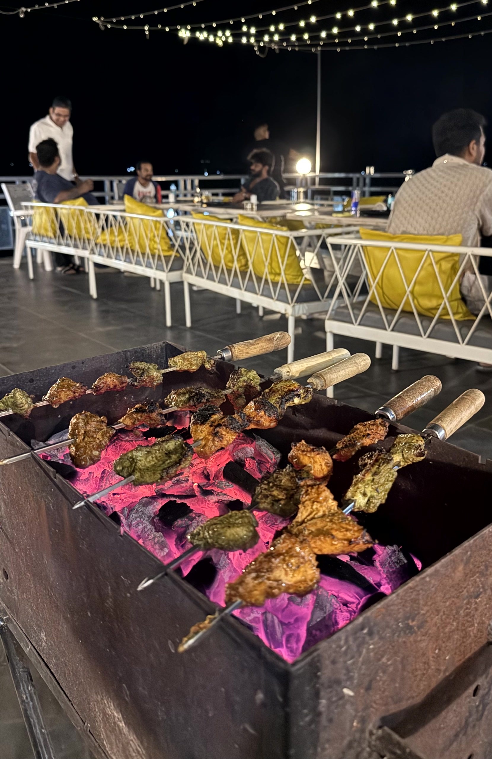 Bonfire BBQ at Lemon Leaf Resort